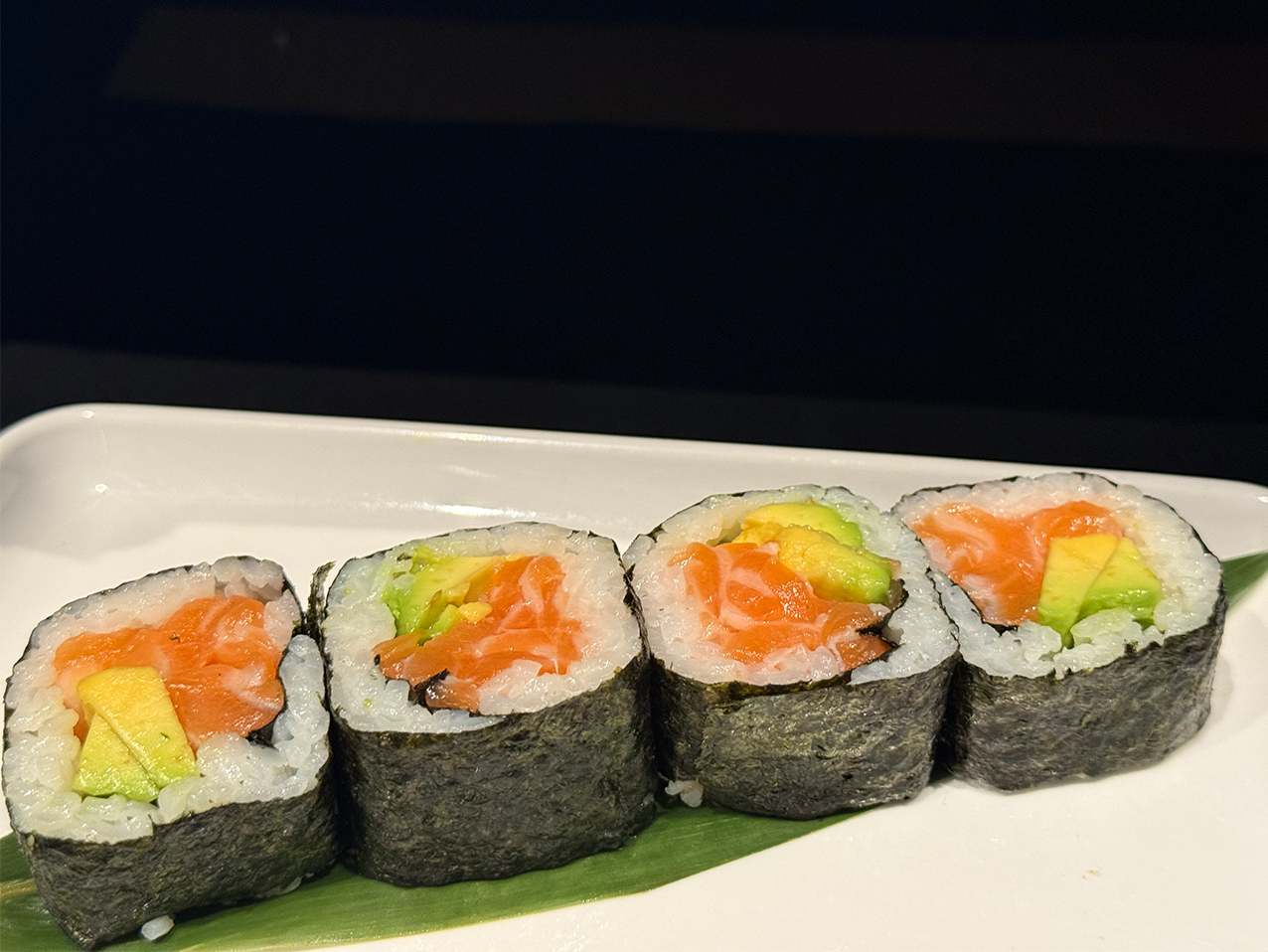 Futo sake aguacate/4pz